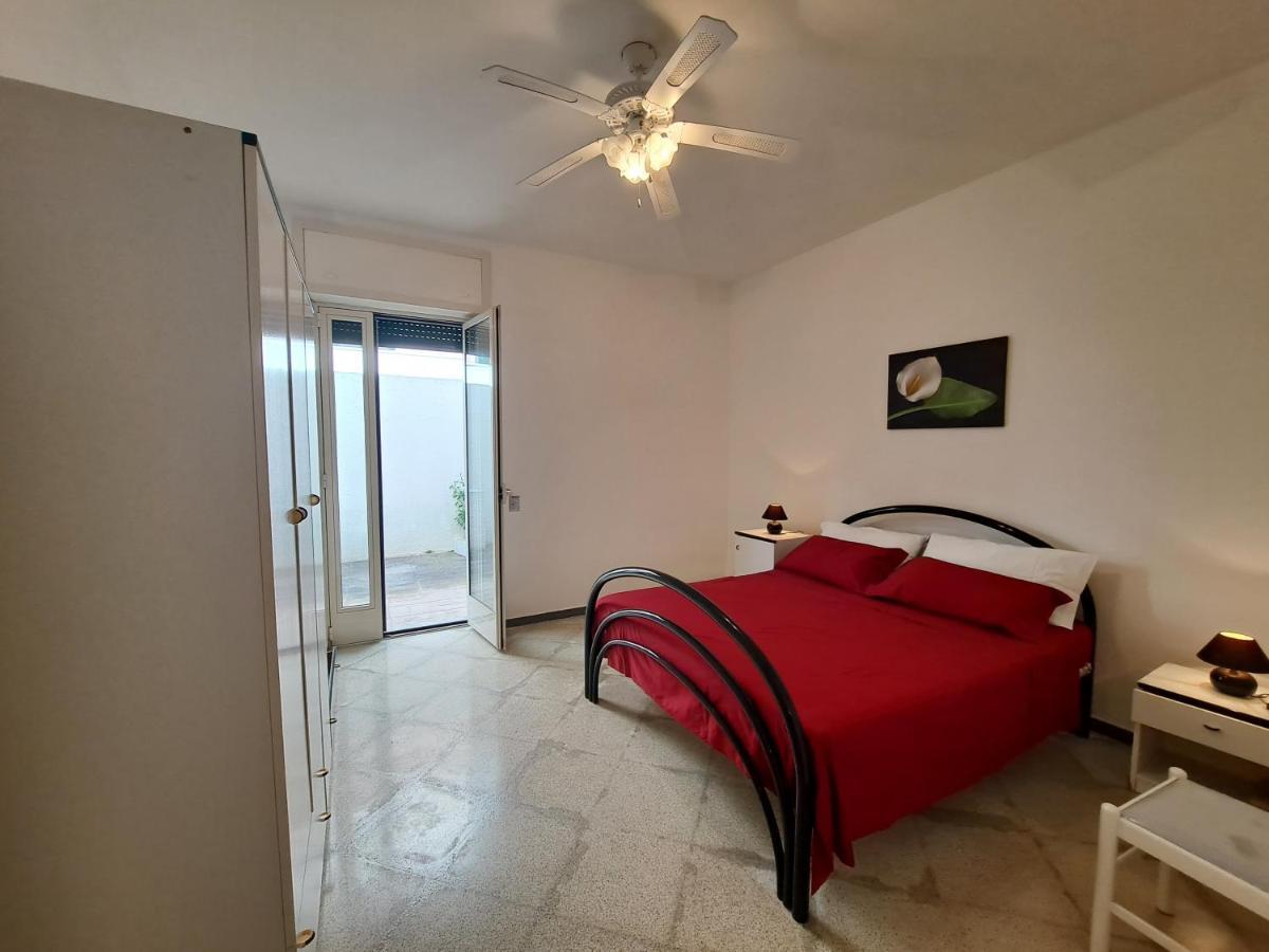 Casa Vittorio A 100M Dalla Sabbia Lido Marini Eksteriør billede
